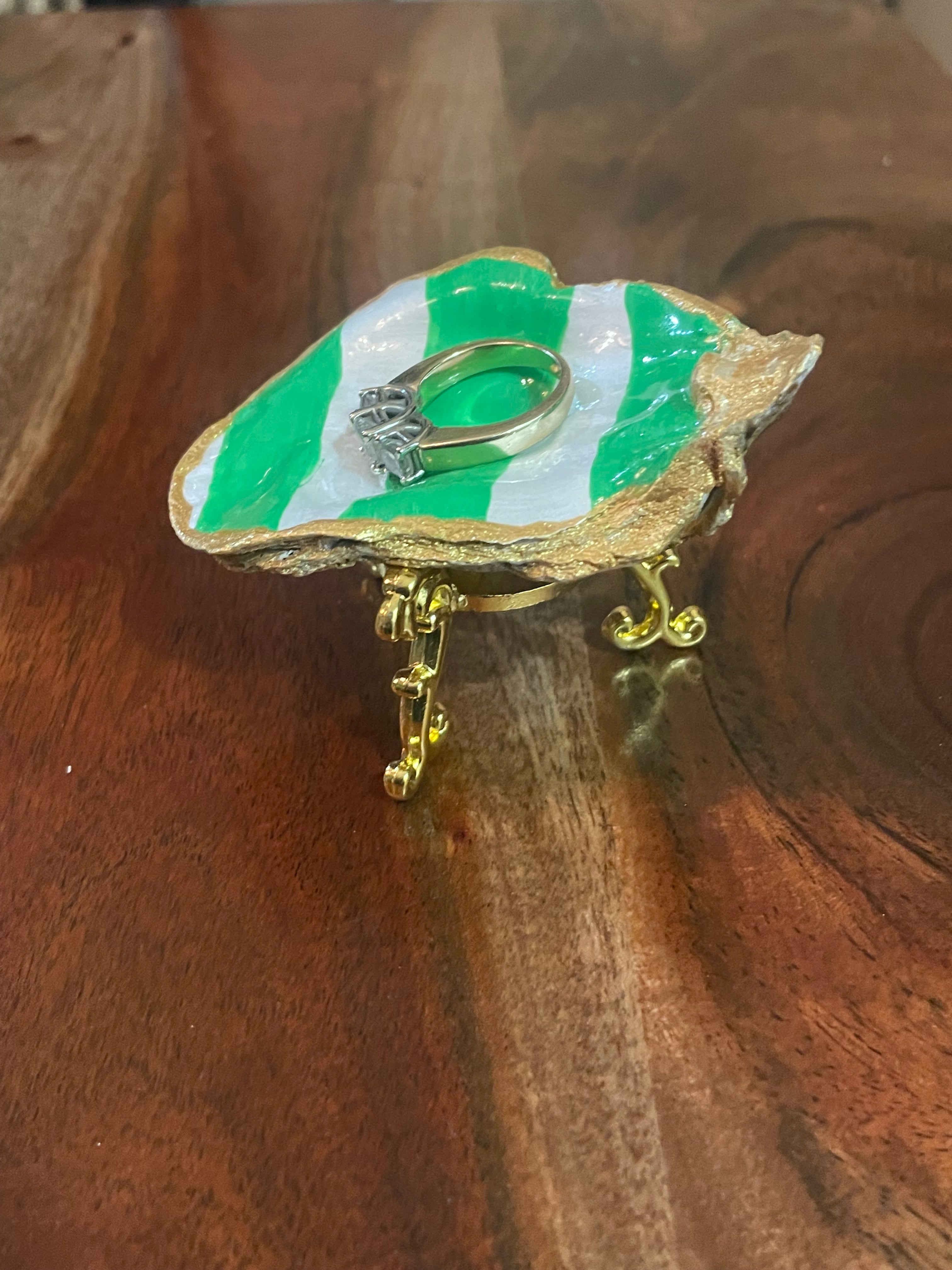 The Seaglass Stripe-Gilded Oyster Trinket Dish