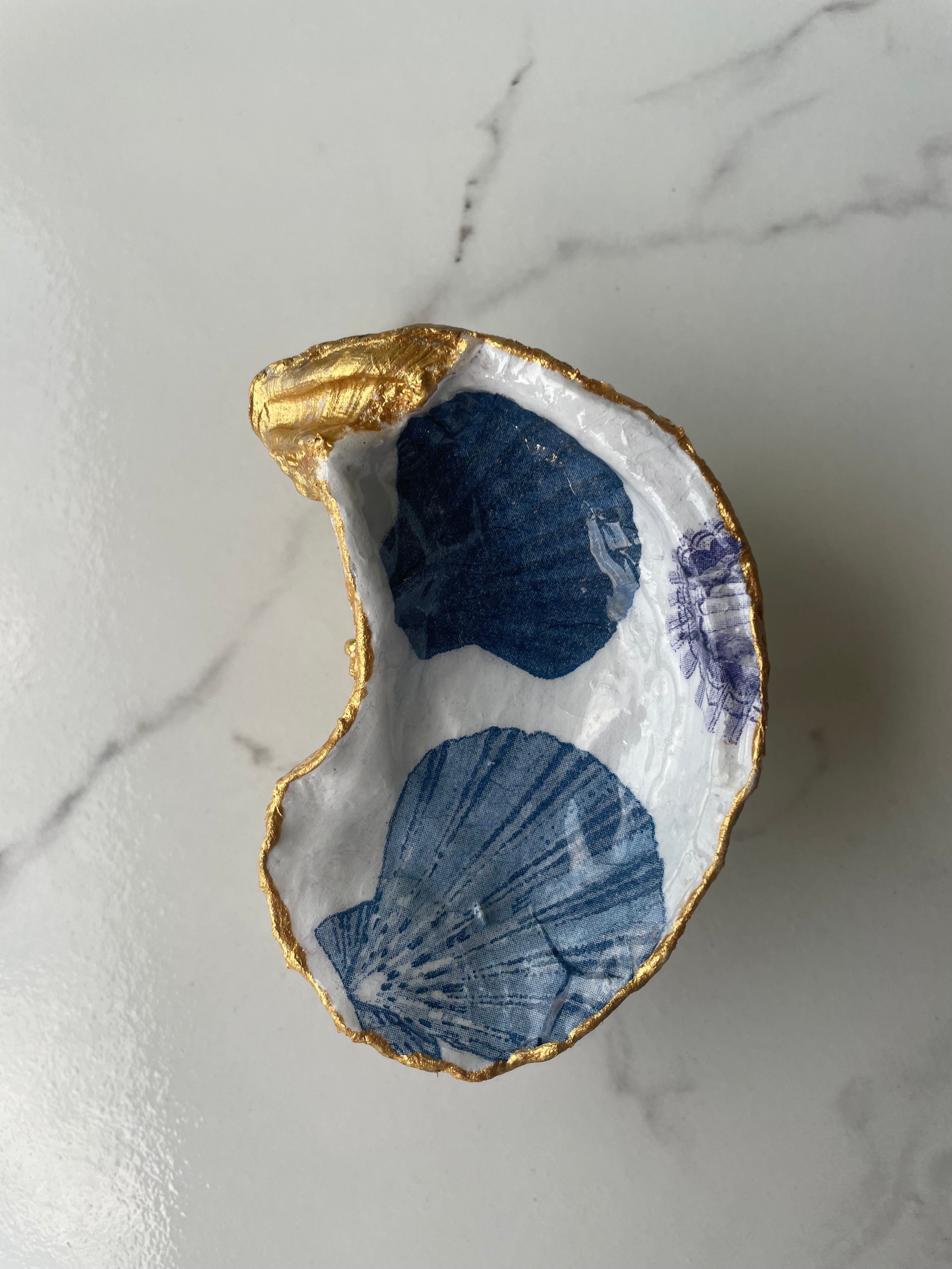 Cobalt gilded oyster shell trinket dish with gold paint accent