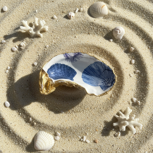 Cobalt Currents on Sand